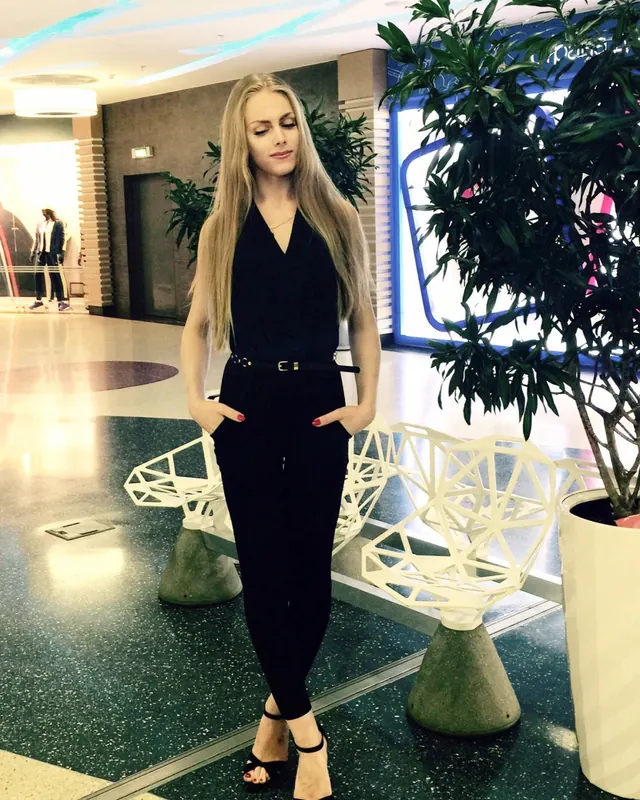 Emeline, 35 ans, plan cul à Toulon-sur-Arroux
